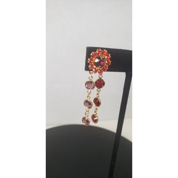 Red Hat Society Dangle Earrings Red Purple Gold Tone Chandelier Pierced - Picture 10 of 16